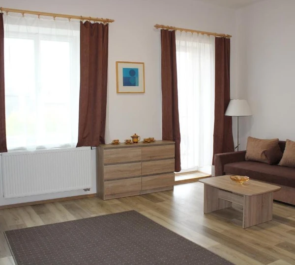 Apartmán s výhledem do zahrady II